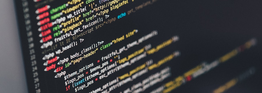 Código de sitio web en pantalla